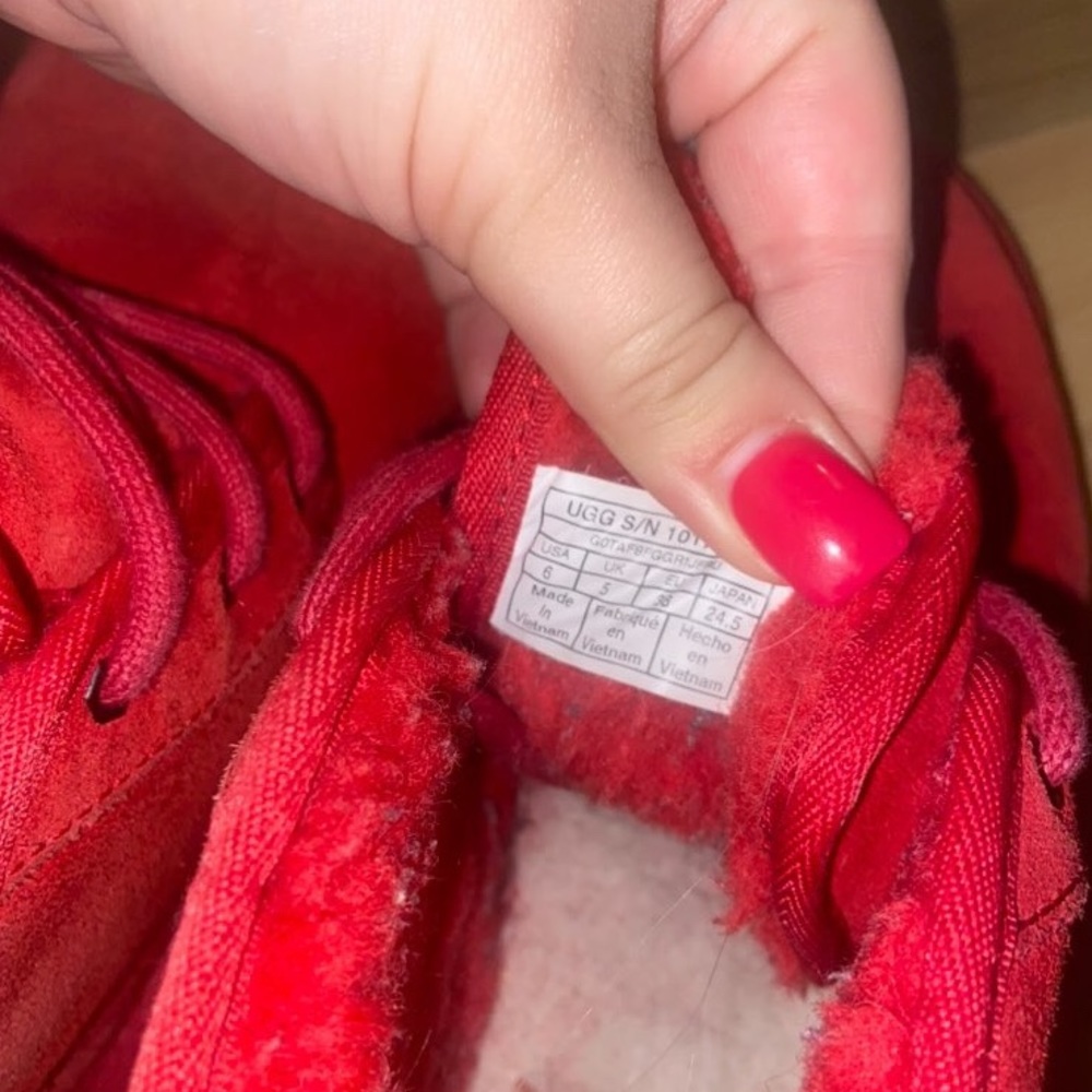 Red Uggs - image 5
